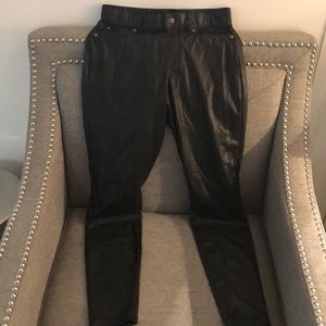 Hue Leather leggings